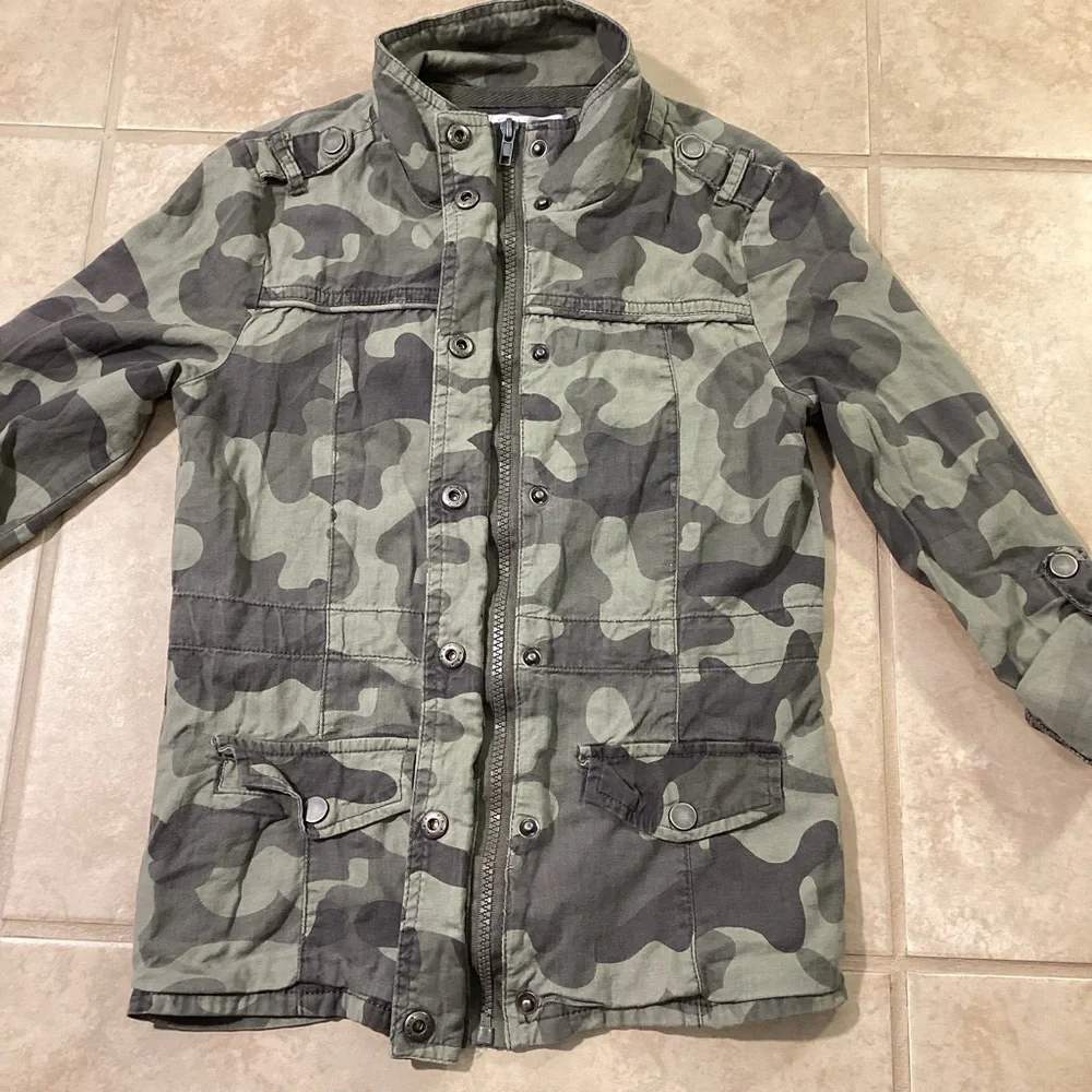 White Fawn Green Camo Lightweight Zippered Utility Jacket G…